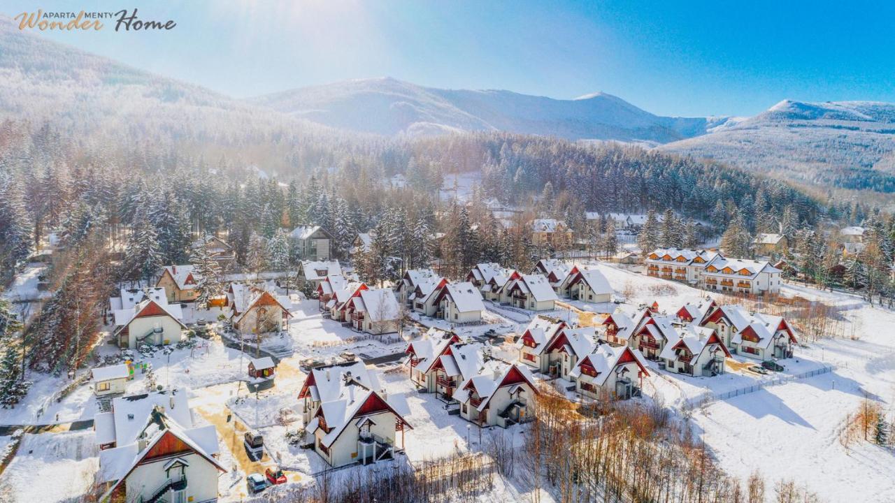 Wonder Home - Domki Gorskie Z Kominkami, Bezplatnym Parkingiem I Placem Zabaw Na Terenie Kompleksu Karpacz Esterno foto